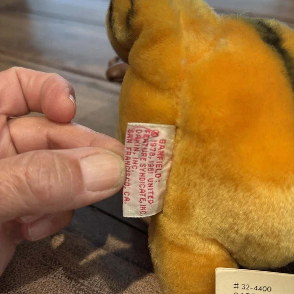 Vintage 1981 NOS Dakin Garfield Plush Baseball Hero #32-4400 W/ Tags Nice!!!